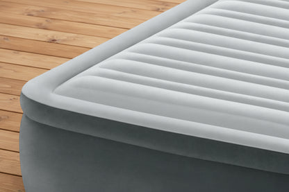 INTEX Queen Dura-Beam Comfort Plush Air Mattress w/ Built-In USB Electric Pump 64418