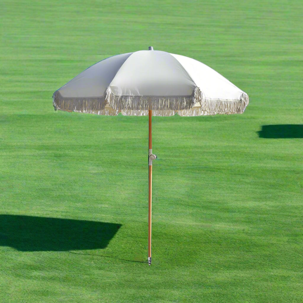 Havana Outdoors Beach Umbrella Portable 2 Metre Fringed Garden Sun Shade Shelter - Natural